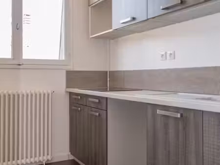 location appartement 2 pièces 50m² sens 89100
