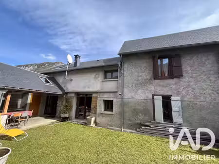 maison de village à campan (65710)