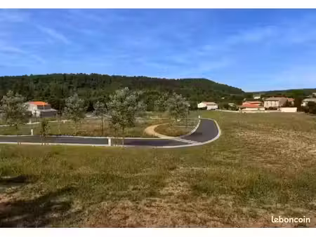 vente terrain 400 m² à villeneuve-minervois (11160)  41 900 €