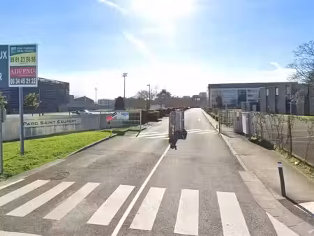 location parking à colomiers (31770)  66 €