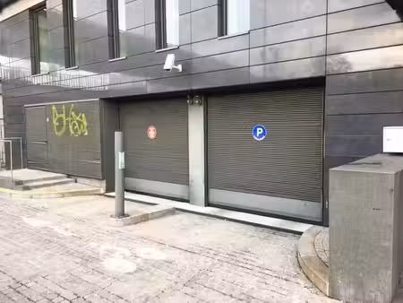 location parking à asnieres-sur-seine (92600)  111 €