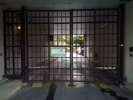location parking à montrouge (92120)  111 €