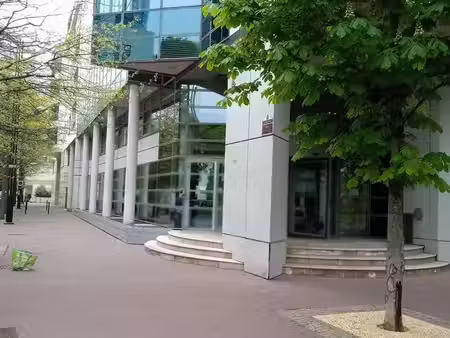 location parking à levallois-perret (92300)  130 €