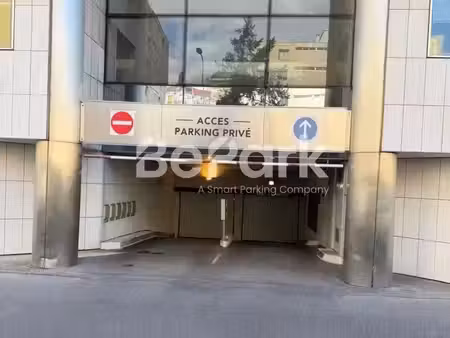 location parking à lyon 6ème (69006)  154 €