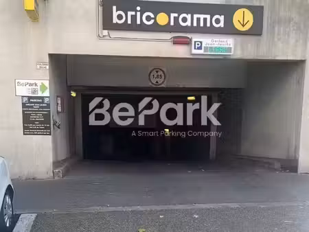 location parking à lyon 7ème (69007)  155 €