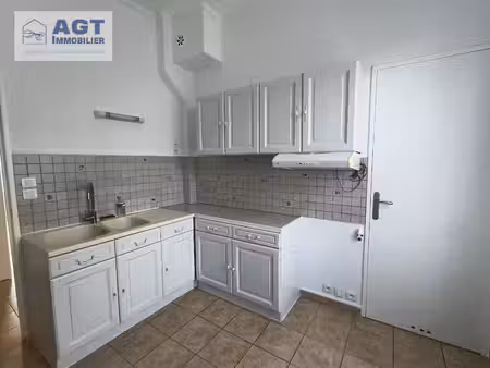 location appartement 3 pièces 66m² beauvais 60000