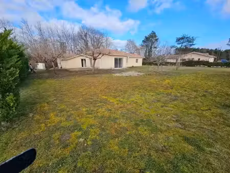 vente maison 5 pièces 135 m² à geloux (40090)  275 000 €