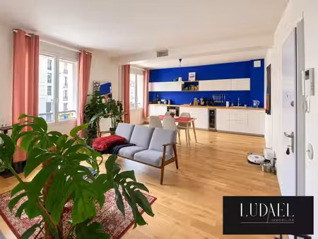 location appartement 3 pièces meublé 66m² pantin 93500