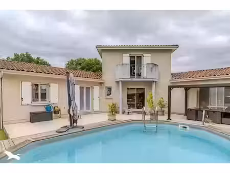 vente maison 7 pièces 199 m² à branne (33420)  329 999 €