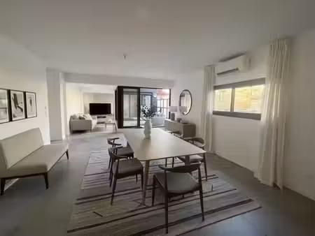 immeuble faisant office d’une maison ou appartement