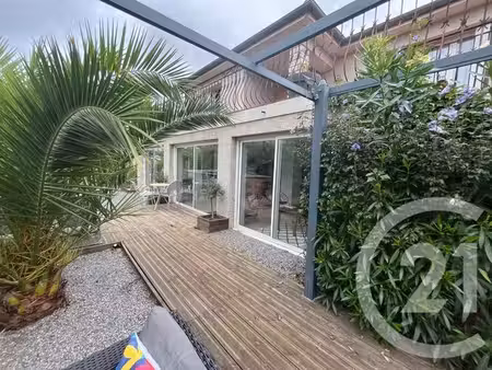 maison à vendre - 5 pièces - 201 42 m2 - castres - 81 - midi-pyrenees