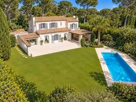villa de 9 pièces de luxe en vente antibes  provence-alpes-côte d'azur