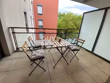 a louer t2 meublé de 45m² + balcon + garage à tassin la demi lune