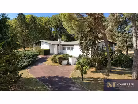 vente maison 7 pièces 275 m² à champniers (16430)  590 425 €