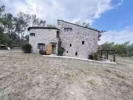 vente maison 5 pièces 143.47 m² à callas (83830)  499 000 €