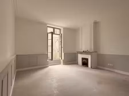 appartement de type t4 coeur de sommieres