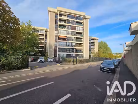 appartement à les mureaux (78130)