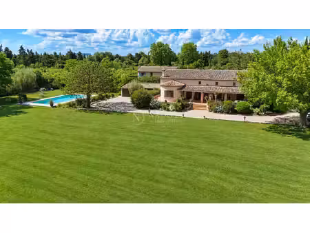 achat maison 8 pièces 282m²