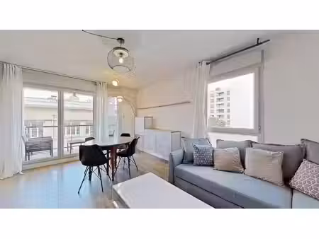 10 rue marie madeleine fourcade lyon 69007 - t3 meublé - 1040 €cc