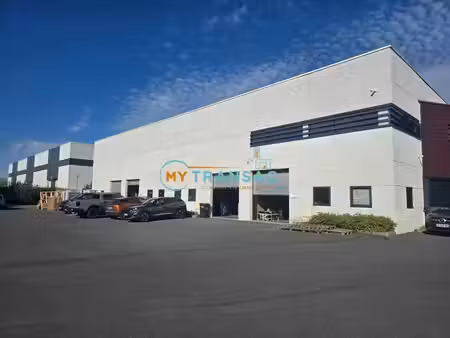 my transac vous propose à la location un local d’activité de 210m² situé à bussy saint mar