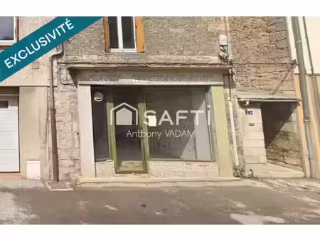 62 m² pour implanter votre activité à salins