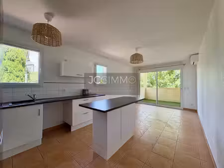 location appartement 2 pièces 44m² la farlede 83210