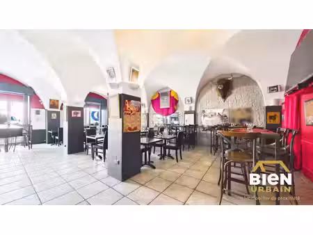 vente locaux professionnels à nimes (30000)  175 000 €