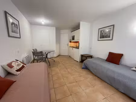 location appartement 2 pièces 33m² uhart cize 64220