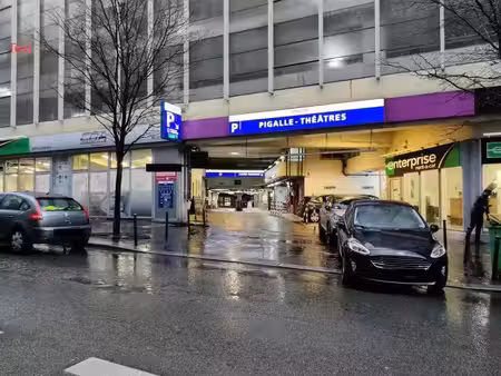 location parking à paris 9ème (75009)  262 €