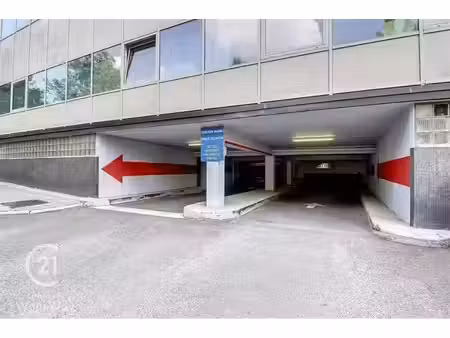 garage à louer à avenue paul hymans 103 woluwe-saint-lambert (vbe76872)