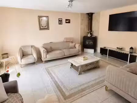 vente maison 4 pièces 98 m² à saint-amant-de-boixe (16330)  141 000 €