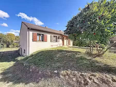vente maison 4 pièces 86 m² à sainte-menehould (51800)  129 000 €