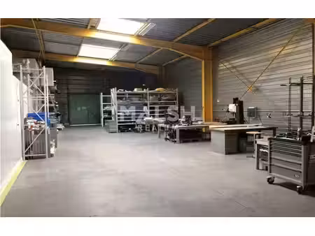 location local d’activités decines charpieu 69150 1160m²