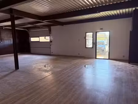 location local d’activités le thor 84250 125m²