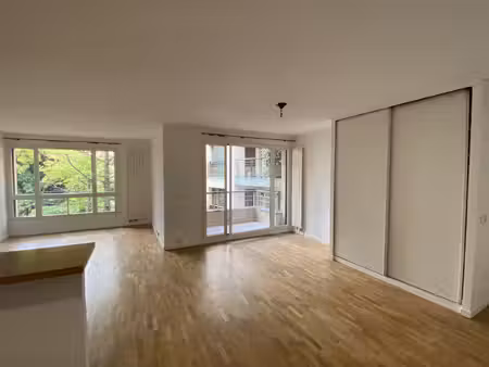 appartement de luxe à louer dans le quartier saint placide