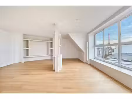 appartement de luxe à louer dans le quartier triangle d'or