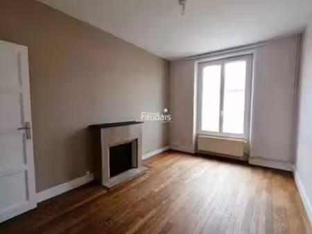 location appartement 2 pièces à isigny-sur-mer (14230) : à louer 2 pièces / 48m² isigny-su