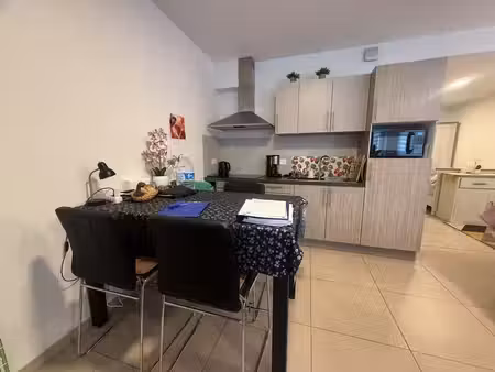magnifique studio au rdc d’une résidence de 4 entités
