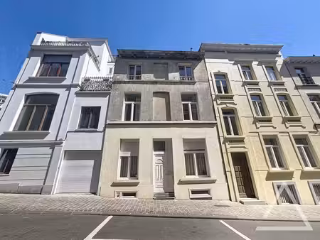 maison 3 chambres idéalement située à ixelles