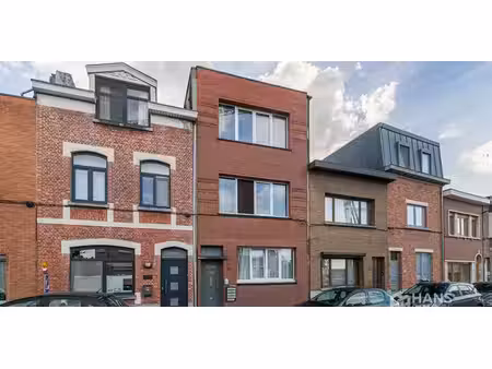 immeuble d'appartements à vendre à deurne pour € 459.000 avec 3 chambres à coucher
