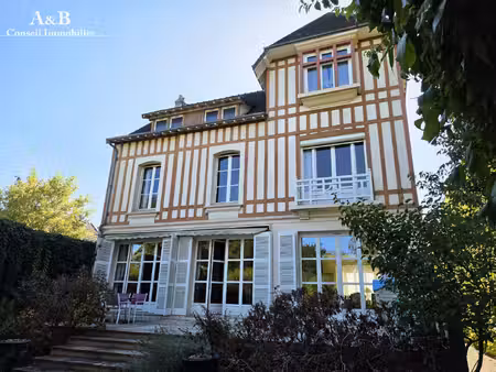 maison de luxe à vendre dans le quartier saint martin