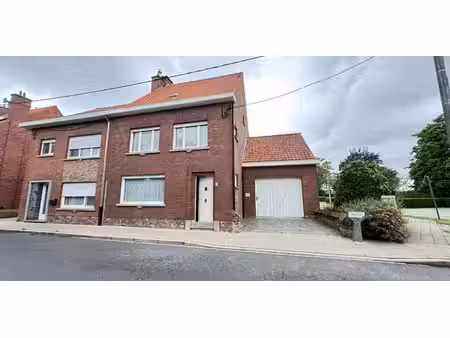 maison à vendre à sint-eloois-winkel pour € 250.000 avec 3 chambres à coucher