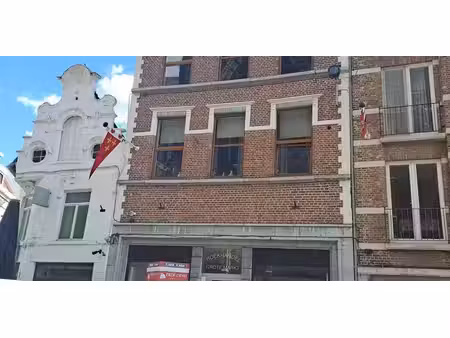 bien commercial à louer à diest pour € 2.000