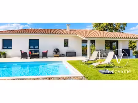 haute performance energétique - 3 chambres - piscine - hagetmau