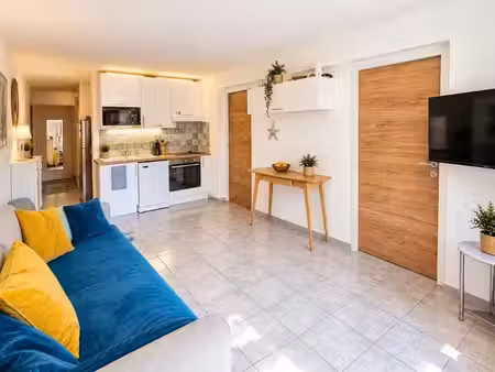 vente appartement 2 pièces 38.59 m² à sanary-sur-mer (83110)  274 000 €