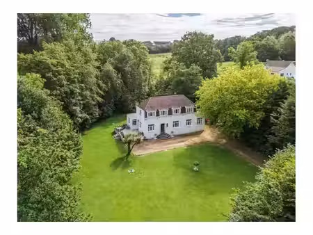 villa à vendre avec terrasse et 3 chambres   lasne (vbe76680)