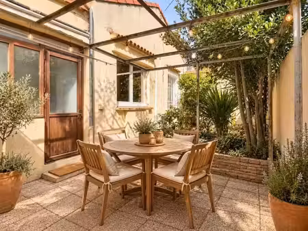 vente maison 4 pièces 75 m² à toulon (83000)  300 000 €
