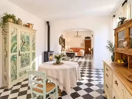vente maison 4 pièces 60 m² à fontvieille (13990)  315 000 €