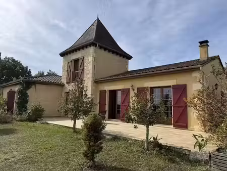 vente maison 6 pièces 160 m² à belves (24170)  371 000 €