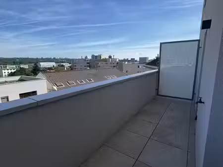 location appartement 1 pièce 29 m² à villeurbanne (69100)